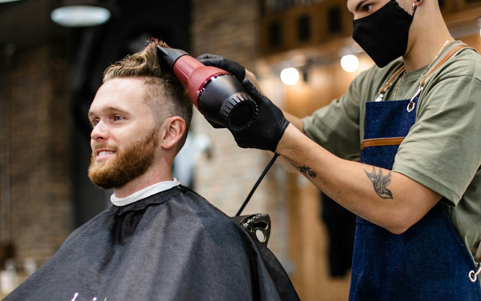 Image for crm-para-barberia-clientes-recurrentes